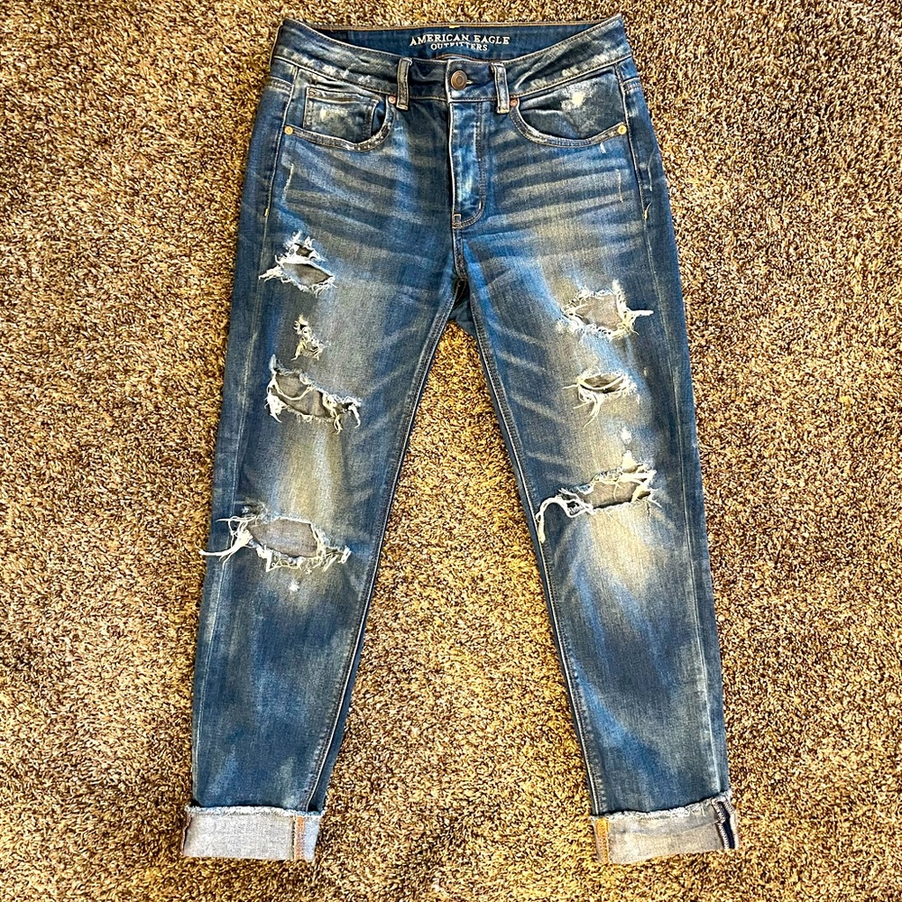 American Eagle Outfitters Tomgirl Jeans, EUC, size 4